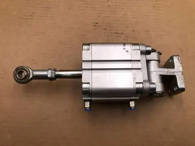 FESTO ADVU-63-40-A-P-A Double Acting Air Cylinder 145PSI 63mm Bore 40mm Stroke