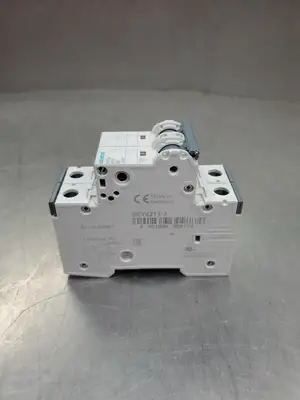 USED Siemens 5SY42 MCB C5 CIRCUIT BREAKER, 2POLE, 400V (5SY4211-7)