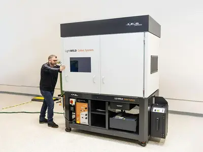 NEW IPG LIGHTWELD COBOT SYSTEM