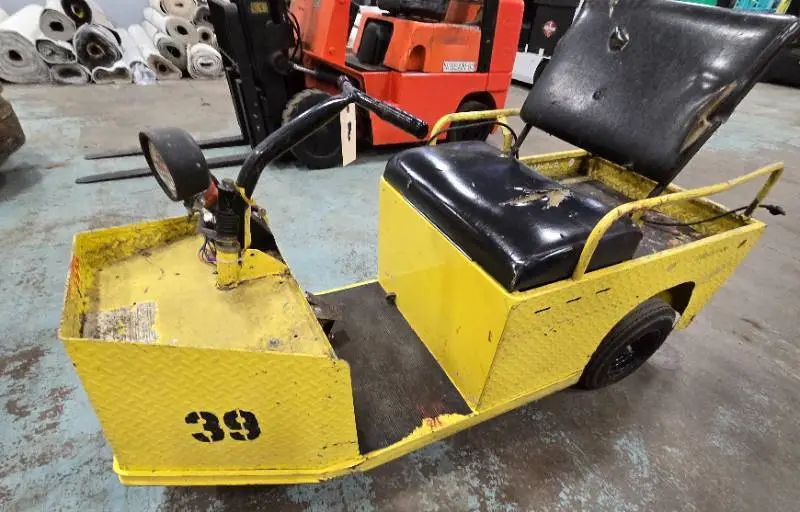 2011 Cushman Minute Miser Electric Warehouse Cart