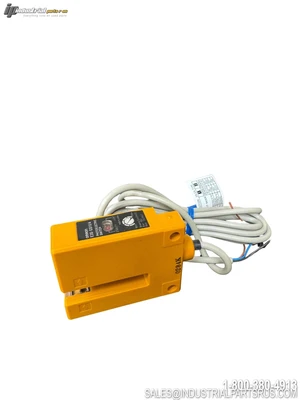 Used OMRON E3S-GS1E4 Photoelectric Sensors Kentucky US | Industrial Parts R Us Inc. #1541208