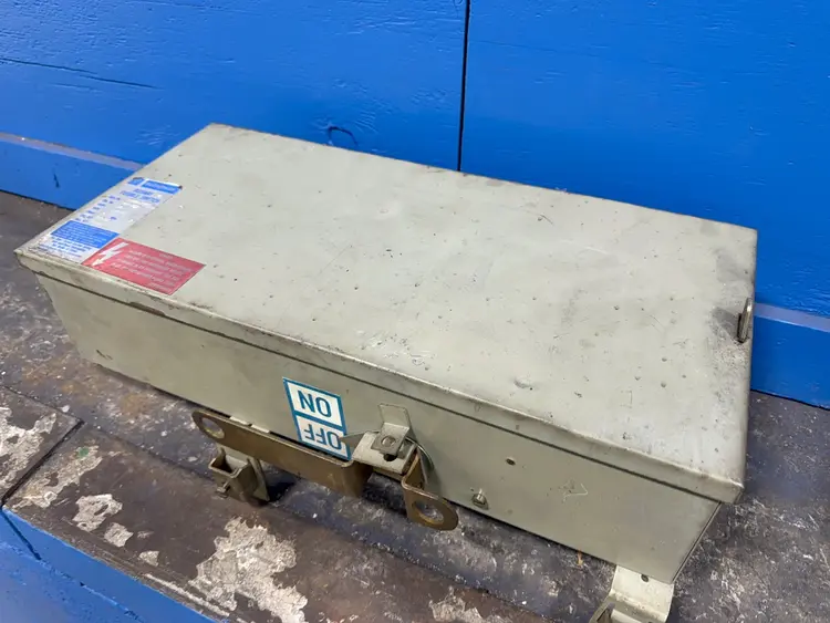 Used WESTINGHOUSE TAP322 Bus Bars & Plugs Ohio US | HGR 24 #1230497