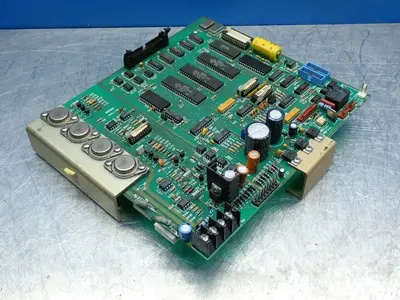 USED HAAS AUTOMATION 323051E