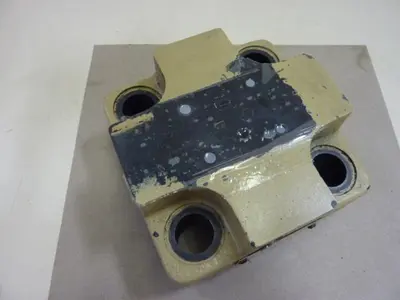 USED VICKERS CVCS40D1S210
