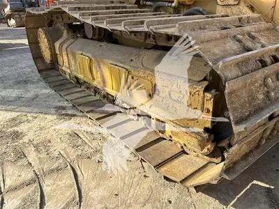 USED 2010 CATERPILLAR D5K LGP