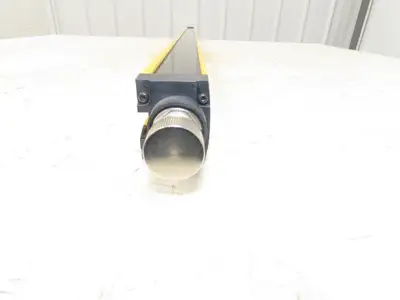 Sick C40E-1203DB200 C4000 Series Safety Light Curtain Sender 1200mm 21ms 24vdc
