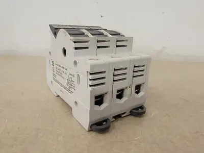 USED ALLEN-BRADLEY 1492-FB3C30