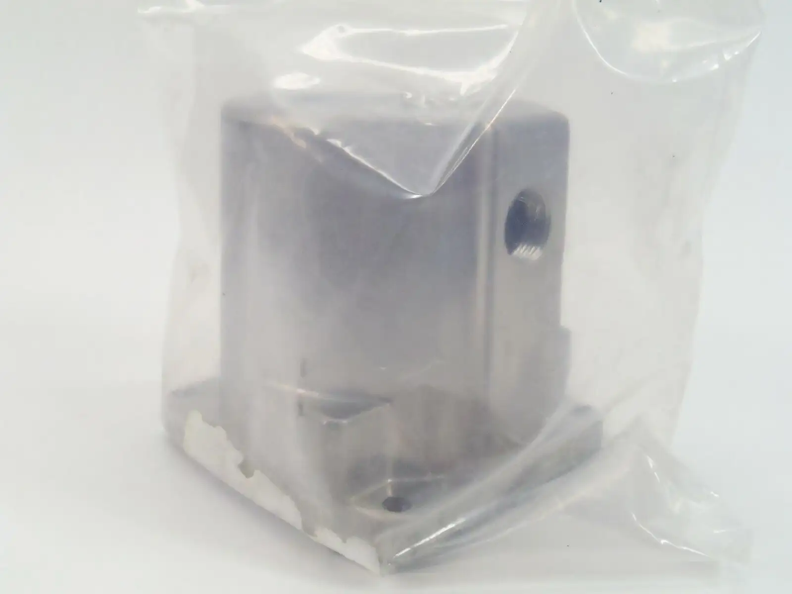 41-2986 | Welch  Pump Housing Oil Case for 1400 Vacuum Pump - New