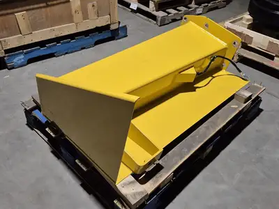 NEW KOMATSU 561-85-80200