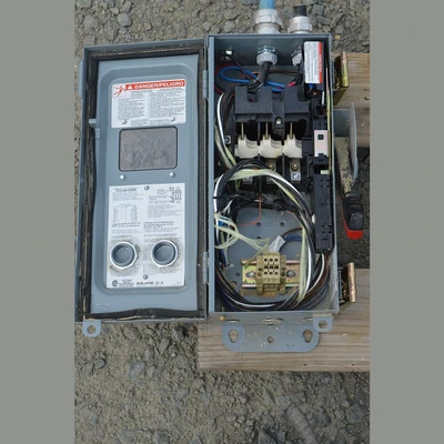 Square D 30 Amp Non Fused Disconnect