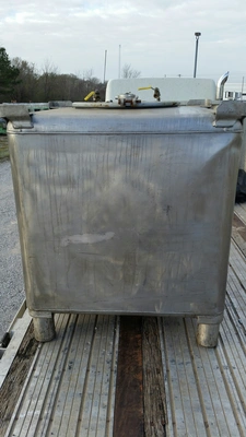 Stainless Steel Totes 300-383 Gallons