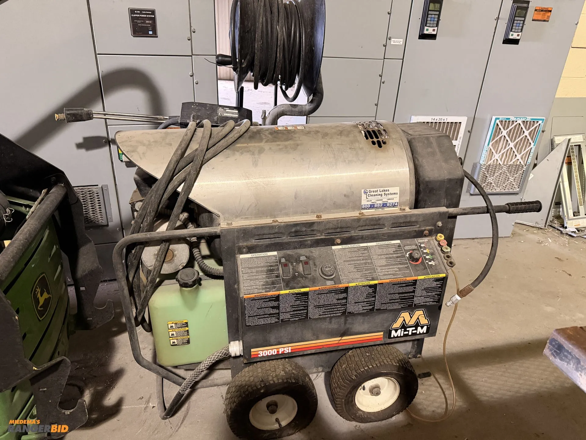 Used MI-T-M 3000 PSI HEATED POWER WASHER -  ELECTRIC Pressure Washers Michigan US | Miedema Asset Management Group #1304352