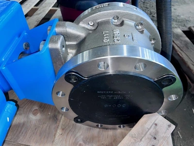 8" 300# Neles Jamesbury Stainless Steel Ball Valve New Storeroom Spare