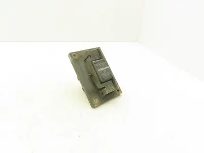 Allen Bradley X-385416 Start Stop Pushbutton Station 600V & 800H-Z31819 Contacts