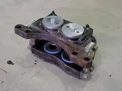 USED AXLETECH HDA476100