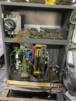 USED FANUC ArcMate 120iC/12L + R-30iB