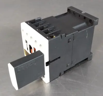 Siemens 3ZX1012-0RH11-1AA1 w/ 3RT1916-1DG00 Circuit Breaker Loc 4E29