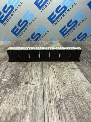 Used SIEMENS 3RH1140-1BB40 Misc Electrical & Power Parts South Carolina US | ESS Industrial Equipment Sales #1427792