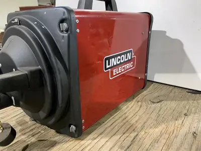 Used LINCOLN ELECTRIC _UNKNOWN_ Fume Extractors South Carolina US | General Equipment and Supply #1491380