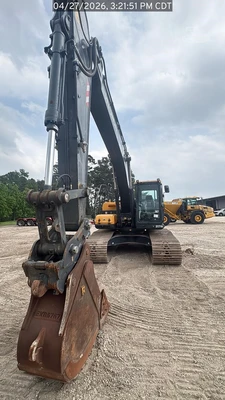 Used 2025 HYUNDAI HX220AL Crawler Excavators Texas US | National Equipment Dealers #1422268