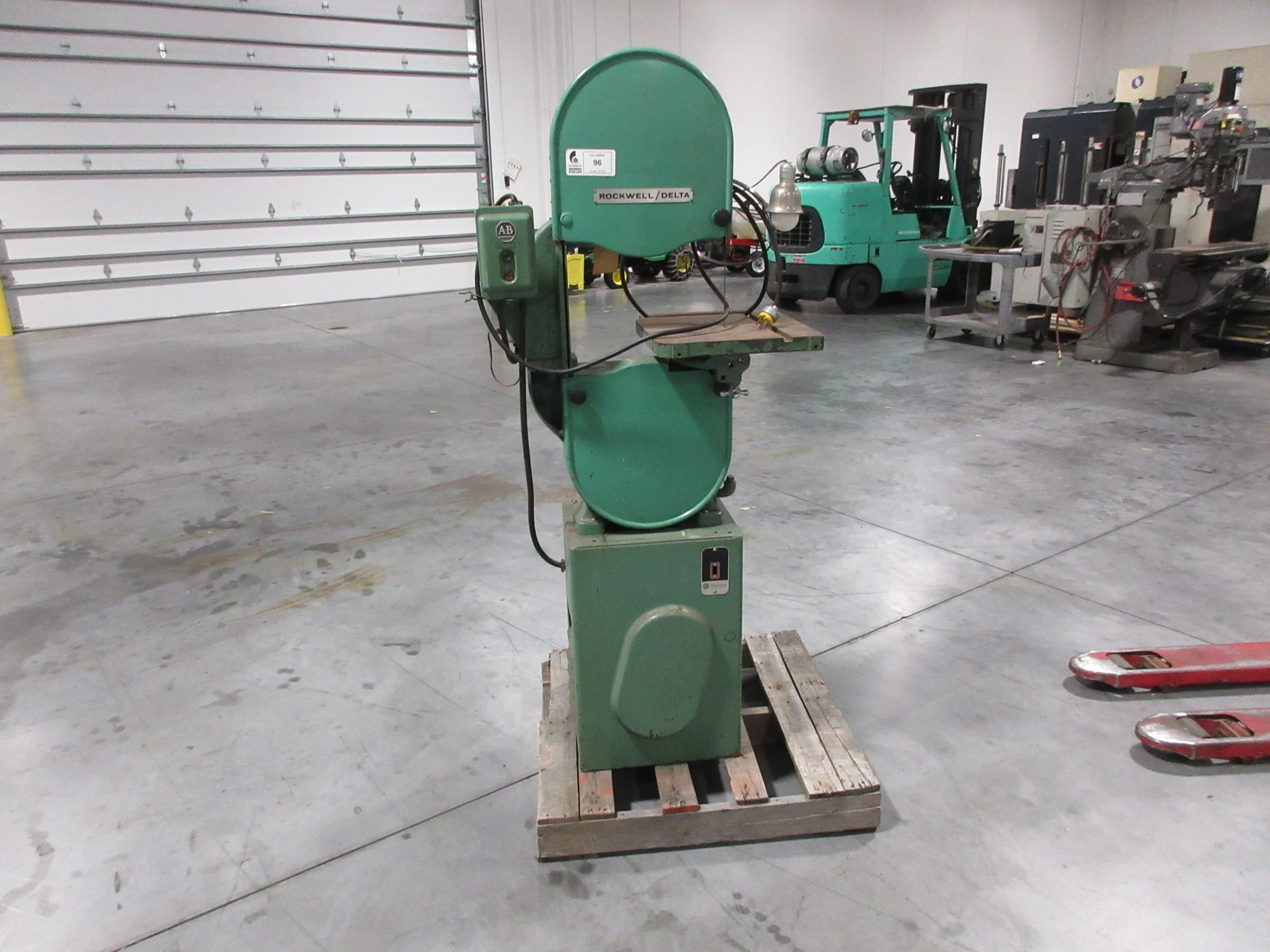 Used DELTA ROCKWELL 28-380 Vertical Band Saws Minnesota US | Machinesused.com #1424269