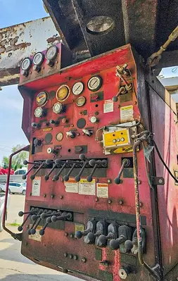 Used 2010 SCHRAMM T200XD DEEP WATER / OIL & GAS ENERGY DRILL RIG. Drill Rigs Pennsylvania US | East West Machinery & Drilling #1418055