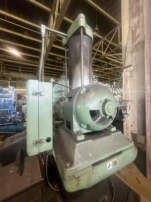 USED CINCINNATI BICKFORD 6E