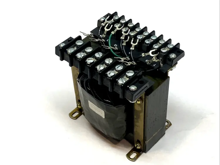 Used Conair Control Transformer Thermolator 205P204 1052 9823 Transformers Michigan US | Maverick Industrial Sales #1401654