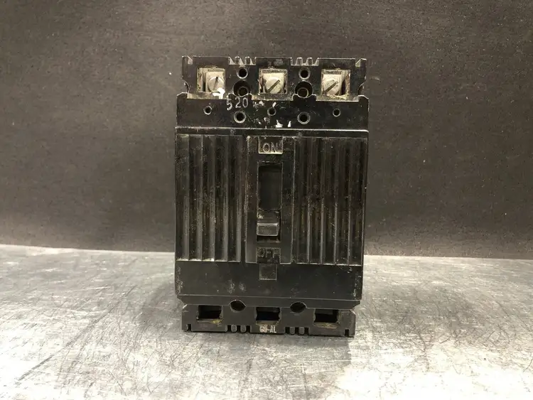Used GENERAL ELECTRIC TEF134070 Switchgears British Columbia CA | Lenmark #244041