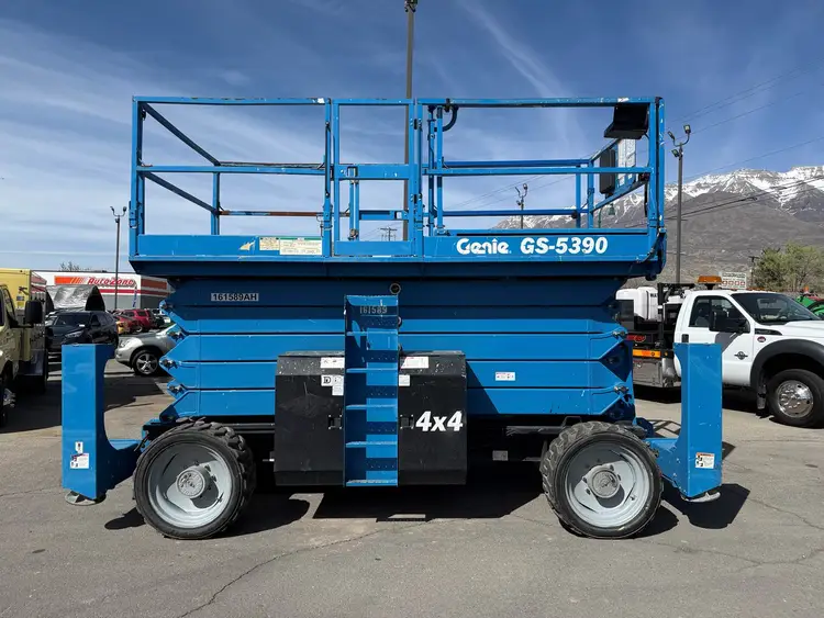 Used 2015 GENIE GS-5390 RT Scissor Lifters Utah US | Global Remarketing #1285368