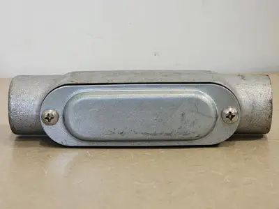USED CROUSE-HINDS C38