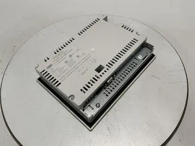USED SIEMENS 6AV6 640-0CA11-0AX1