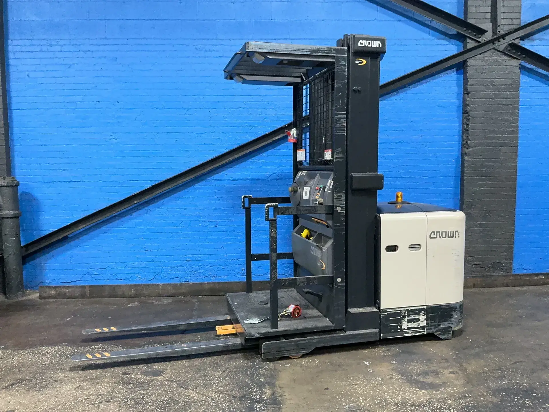 Used CROWN SP351030 Material Handling (misc) Ohio US | HGR 24 #1446258