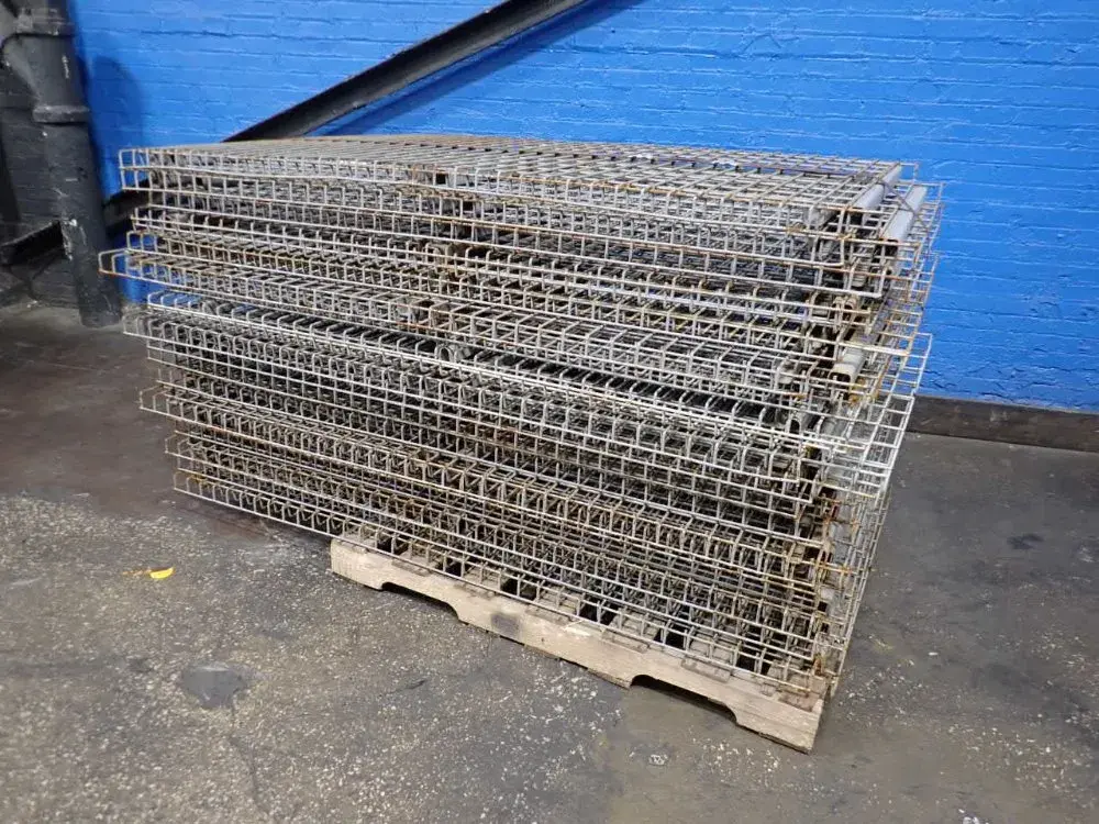 70" X 36 1/2" Wire Decking