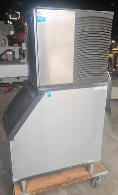 USED MANITOWOC SY0324A
