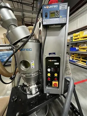 2011 NOVATEC ND-7 PLASTICS DRYER | Machinery Network (2)