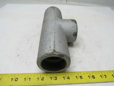 Crouse-Hinds T57 1-1/2" Conduit Outlet Body Lot of 8