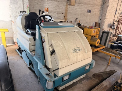 Used TENNANT 8300 Sweepers Michigan US | Miedema Asset Management Group #1424217
