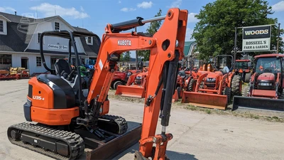 USED 2015 KUBOTA U35-4