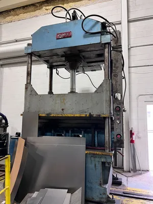 DAKE 918-368 Hydraulic Press | Universal Press & Machinery (UPM) (1)