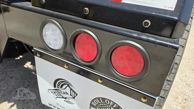 New | in-Stock 2026 INTERNATIONAL HX Conventional trucks Texas US | Roll Off Truck World #1491826