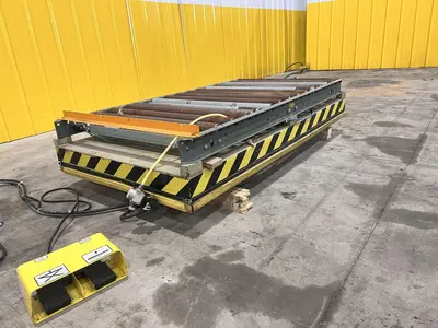 3500 LB X 60" X 36" SOUTHWORTH MODEL #4428610 HYDRAULIC SCISSOR LIFT TABLE WITH ROLLER TOP: STOCK #20933