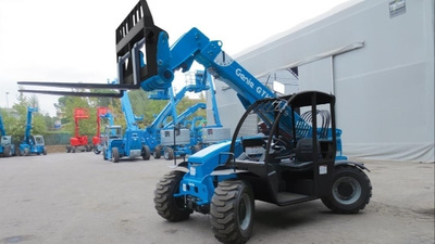 USED 2015 Genie GTH-5519