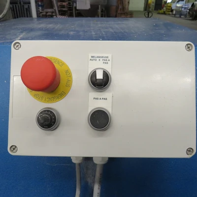 _UNKNOWN_ _UNKNOWN_ Mixer Powder Ribbon Europe | Perry Equipment (4)