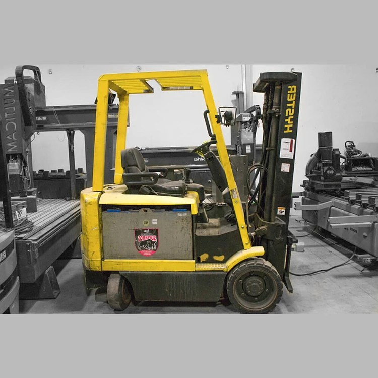 Used _UNKNOWN_ E60Z-33. 4-Wheel Sit down Electric Counterbalance Forklifts British Columbia CA | Savona Equipment LTD #1170327