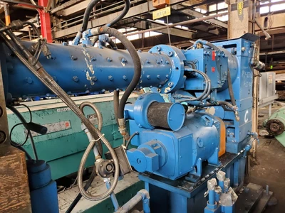 RMS 4.5" 120mm Pin Barrel Rubber Extruder