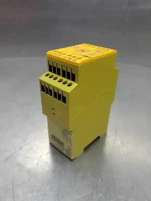 USED Pilz PNOZ XV2 3/24VDC 2n/o 2n/ot Safety Relay, 8A