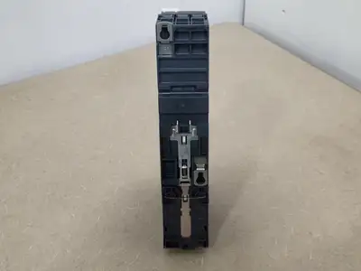 NEW SCHNEIDER ELECTRIC LU2B12BL