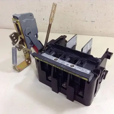 USED ALLEN BRADLEY 1494V-DS30 SER A