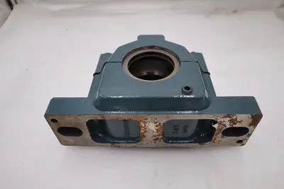 NEW Dodge 044003 Series 515 Pillow Block Bearing Housing STOCK H921A